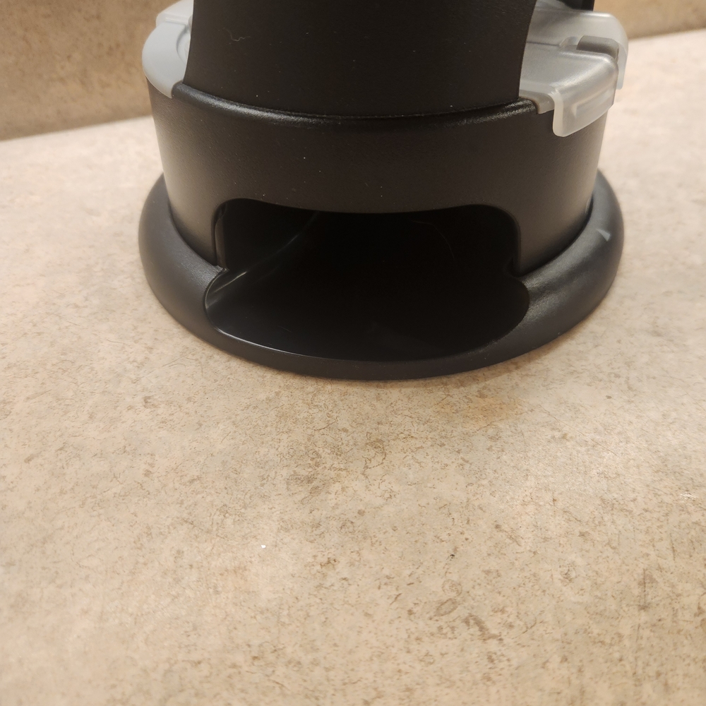 Pampered Chef Veggie Spiralizer Like New - Picture 3 of 7